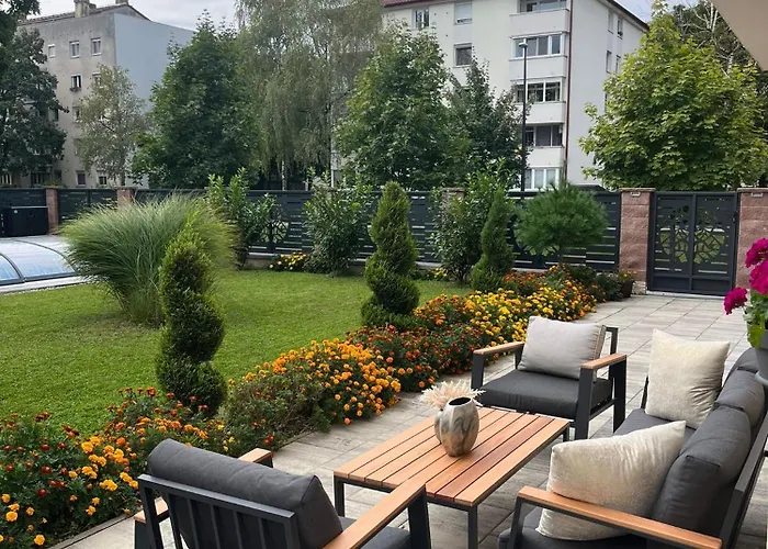 Apartment Moste 5 -with Pool&parking, Ev Station